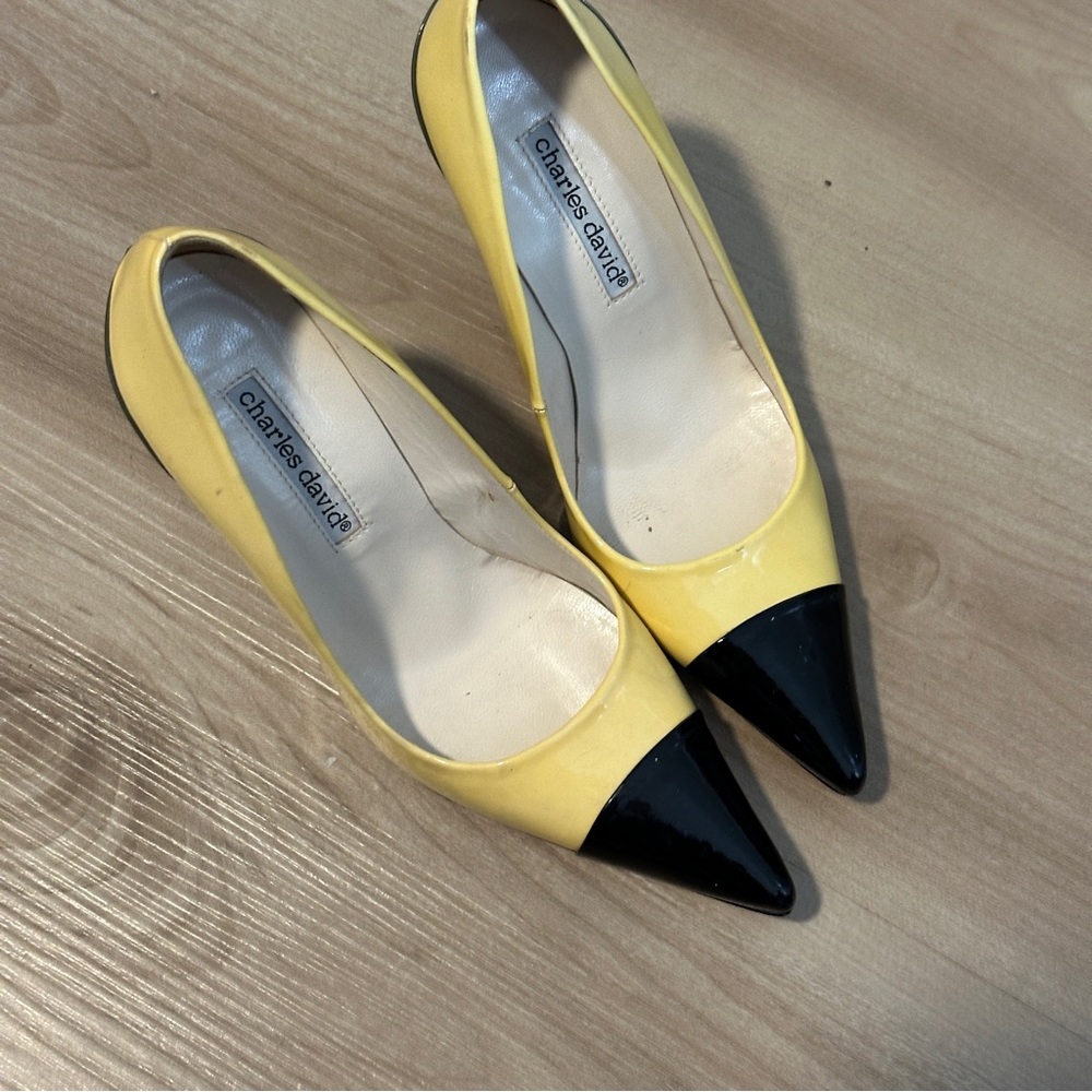 Charles David Designed by Nathalie M Pumps Yellow Charcoal Grey Size 6B - Picture 2 of 10